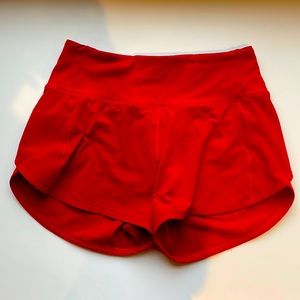 Lululemon “Speed Up Mid-Rise Lined Short 4in”